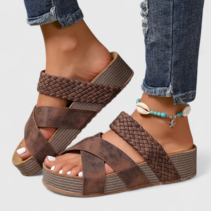 Danyzelle | Sandals