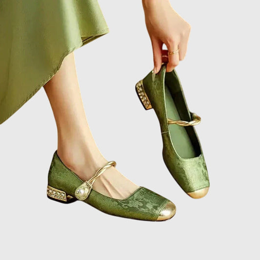 Cilia™ | Sandals