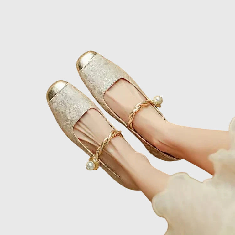 Cilia™ | Sandals