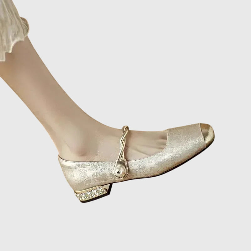 Cilia™ | Sandals