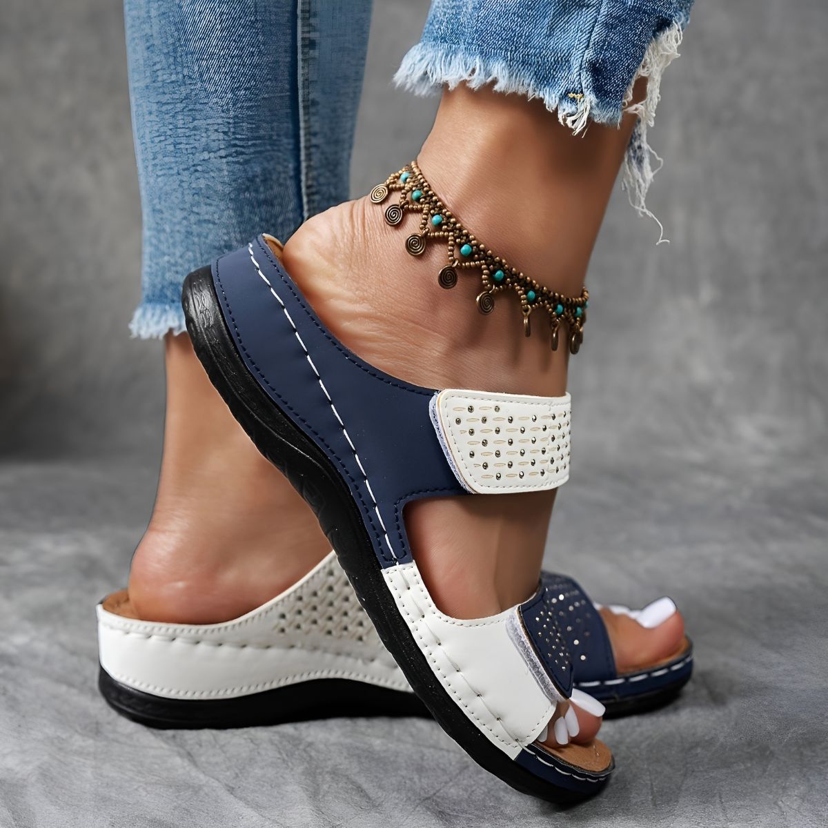 Lynn - Elegant Sandals