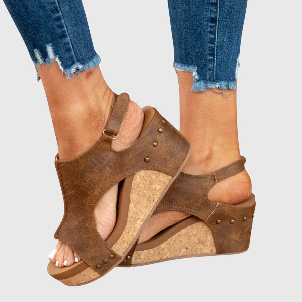 Adela™ | Sandals