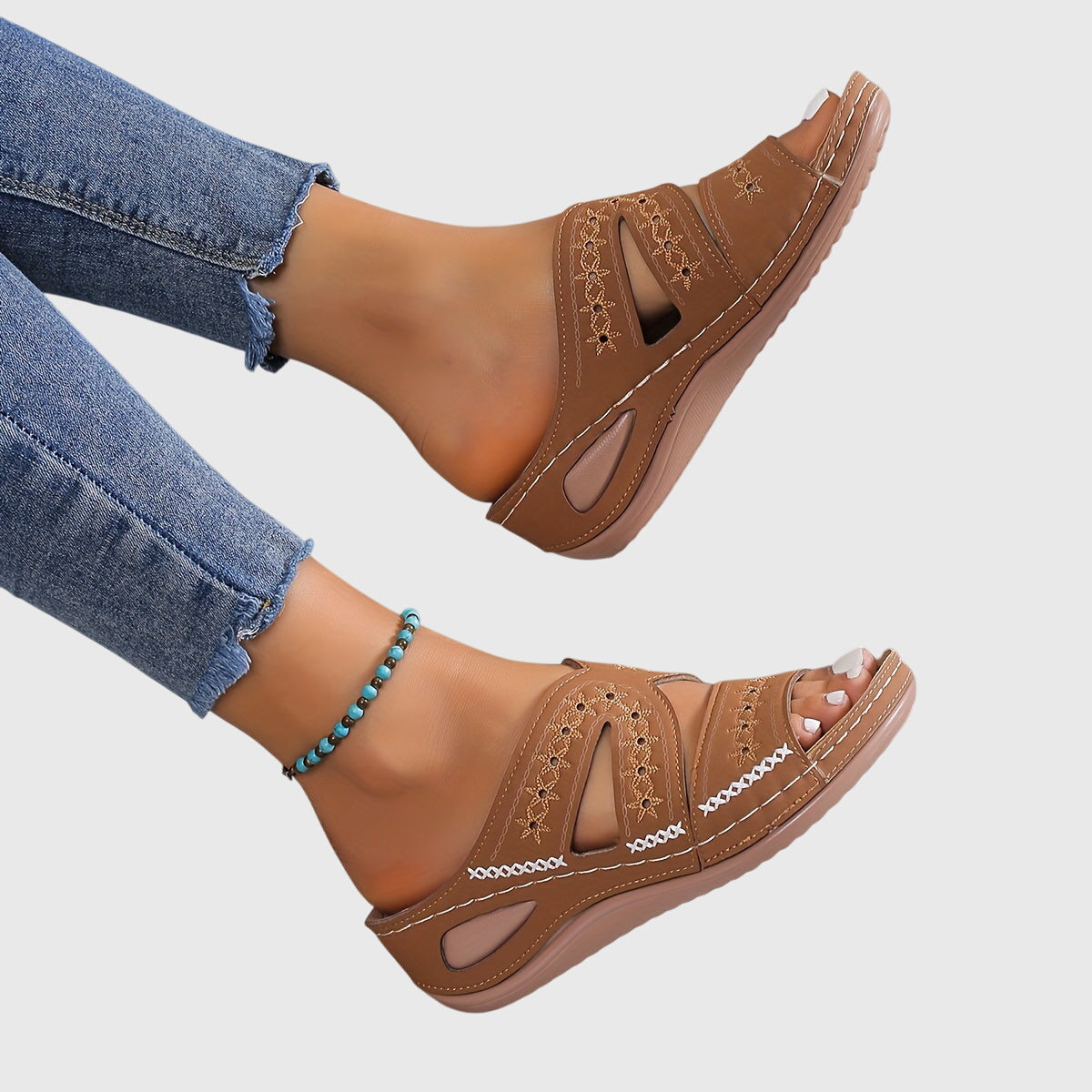 Noëlle™ Lightweight Sandals